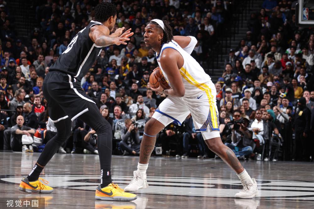 在赛季中的 在赛季中的