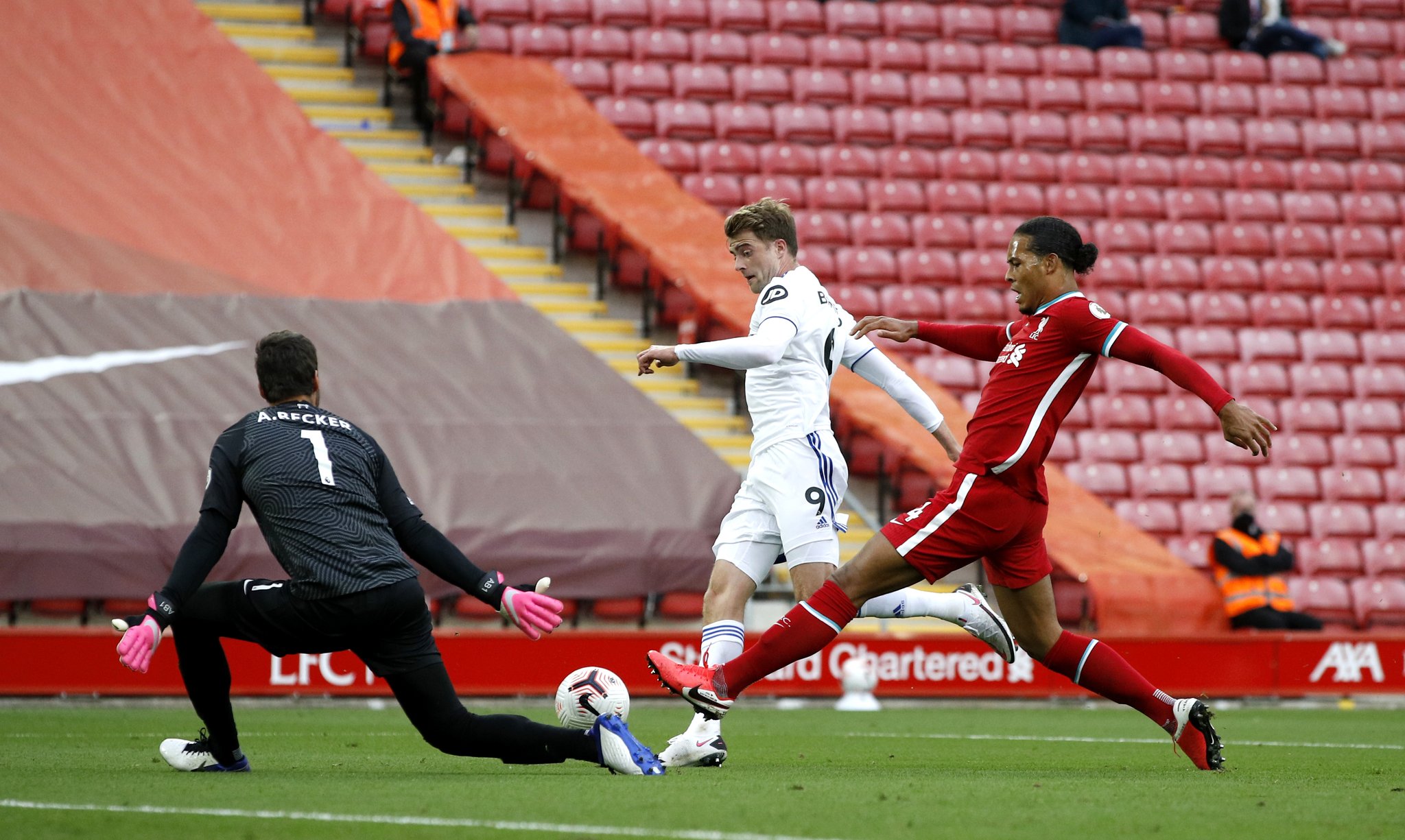 稳定也让他 稳定也让他